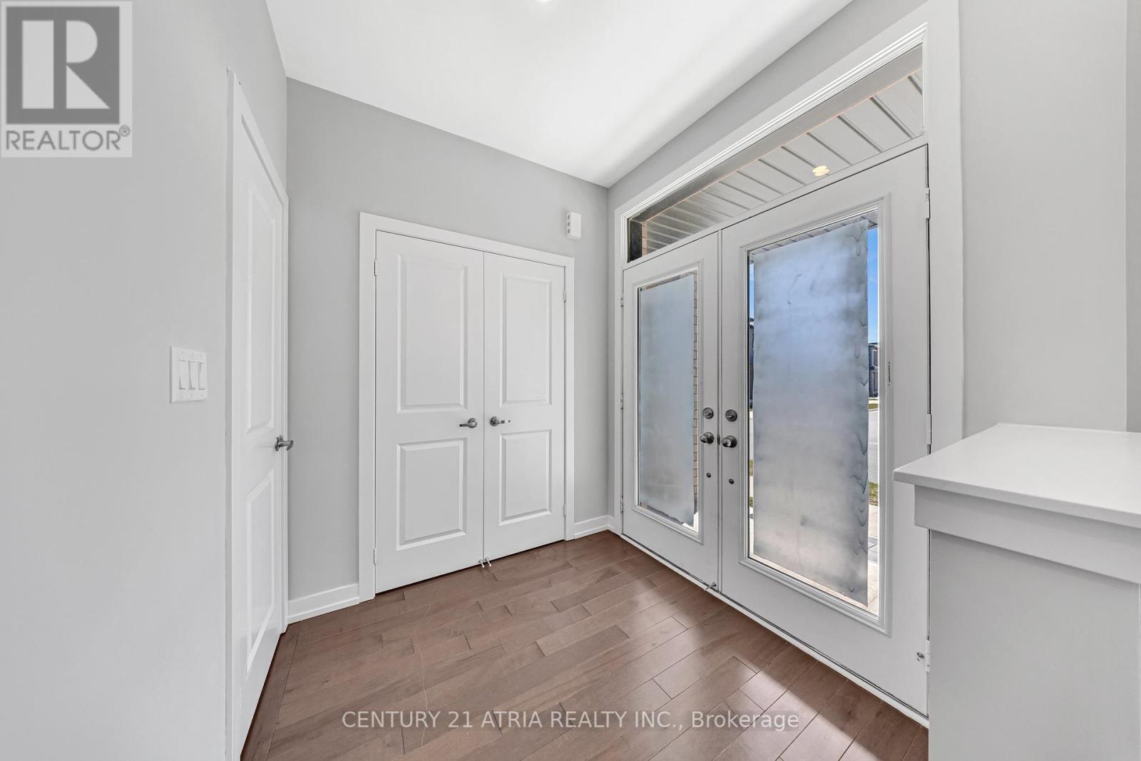 Property at 10 SAM PRIESTLEY AVENUE image 3