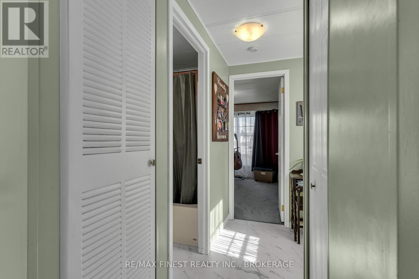 17 Elm Street, Greater Napanee, Ontario  K7R 0E9 - Photo 19 - X12093196