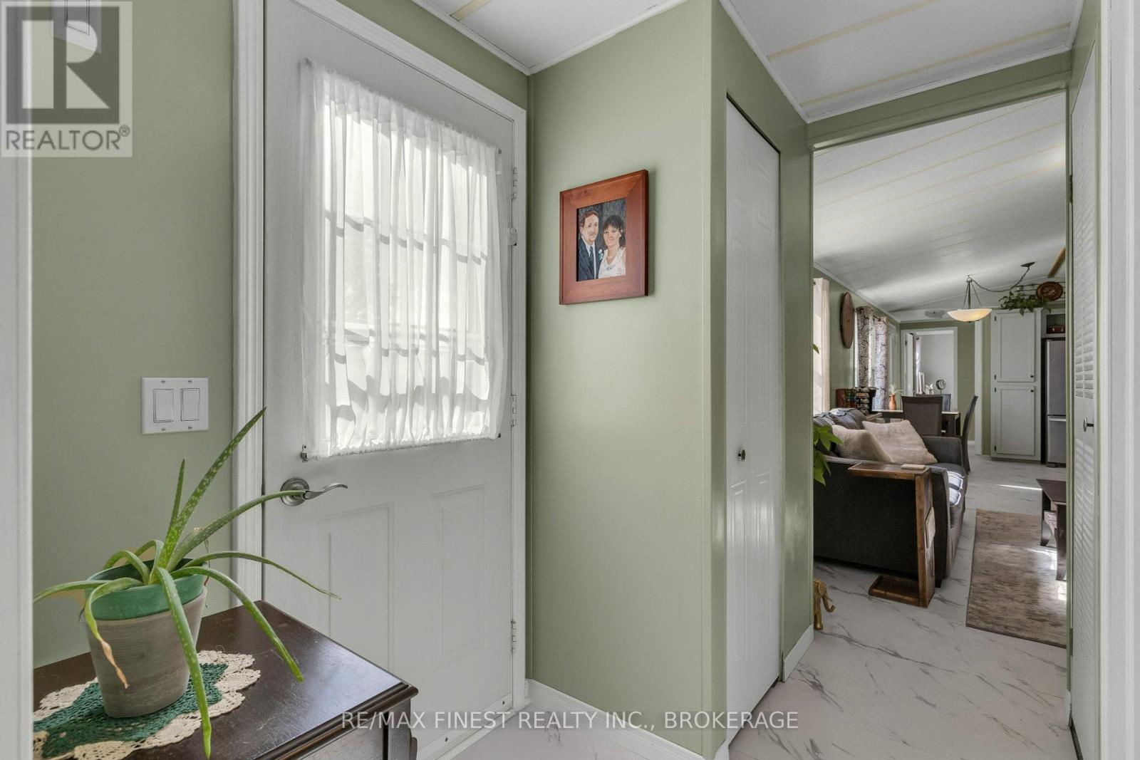 17 Elm Street, Greater Napanee, Ontario  K7R 0E9 - Photo 20 - X12093196