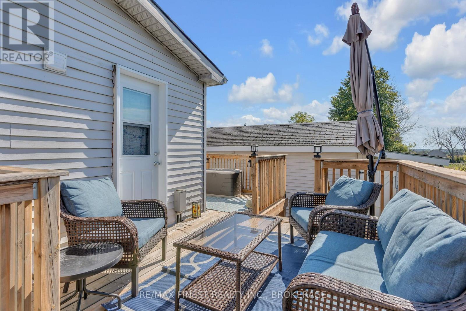 17 Elm Street, Greater Napanee, Ontario  K7R 0E9 - Photo 32 - X12093196