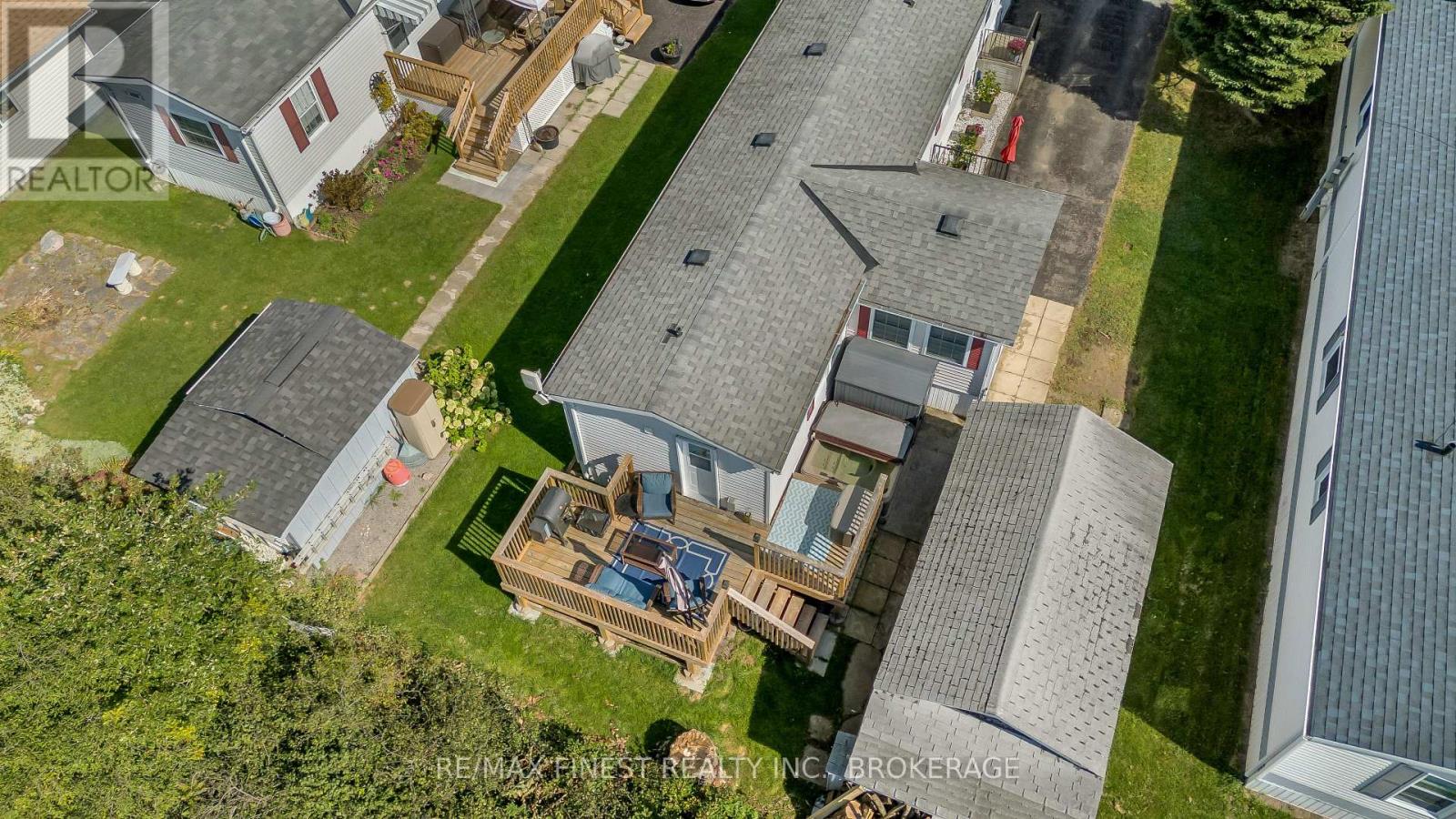 17 Elm Street, Greater Napanee, Ontario  K7R 0E9 - Photo 36 - X12093196