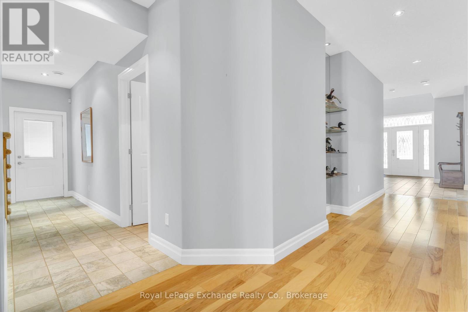 82 Bell Drive, Huron-Kinloss, Ontario  N2Z 0B3 - Photo 19 - X12093171