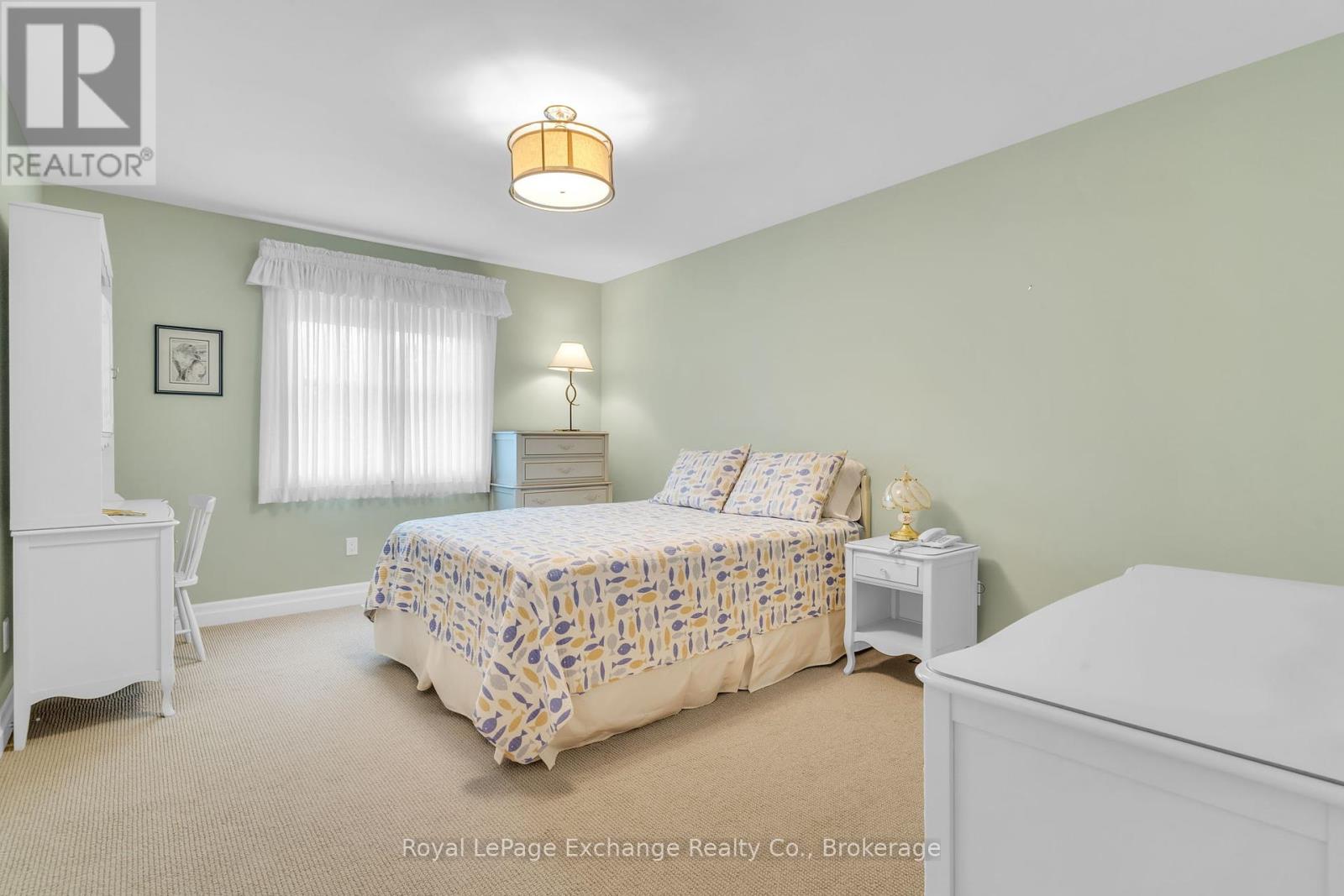 82 Bell Drive, Huron-Kinloss, Ontario  N2Z 0B3 - Photo 39 - X12093171