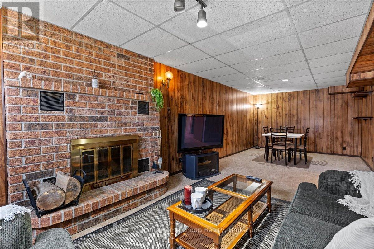 18 Matthew Drive, Guelph, Ontario  N1H 7L7 - Photo 24 - X12093193