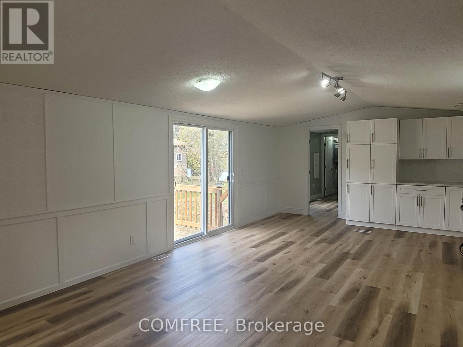 18 - 75049 Hensall Road, Huron East, Ontario  N0K 1W0 - Photo 21 - X12093194
