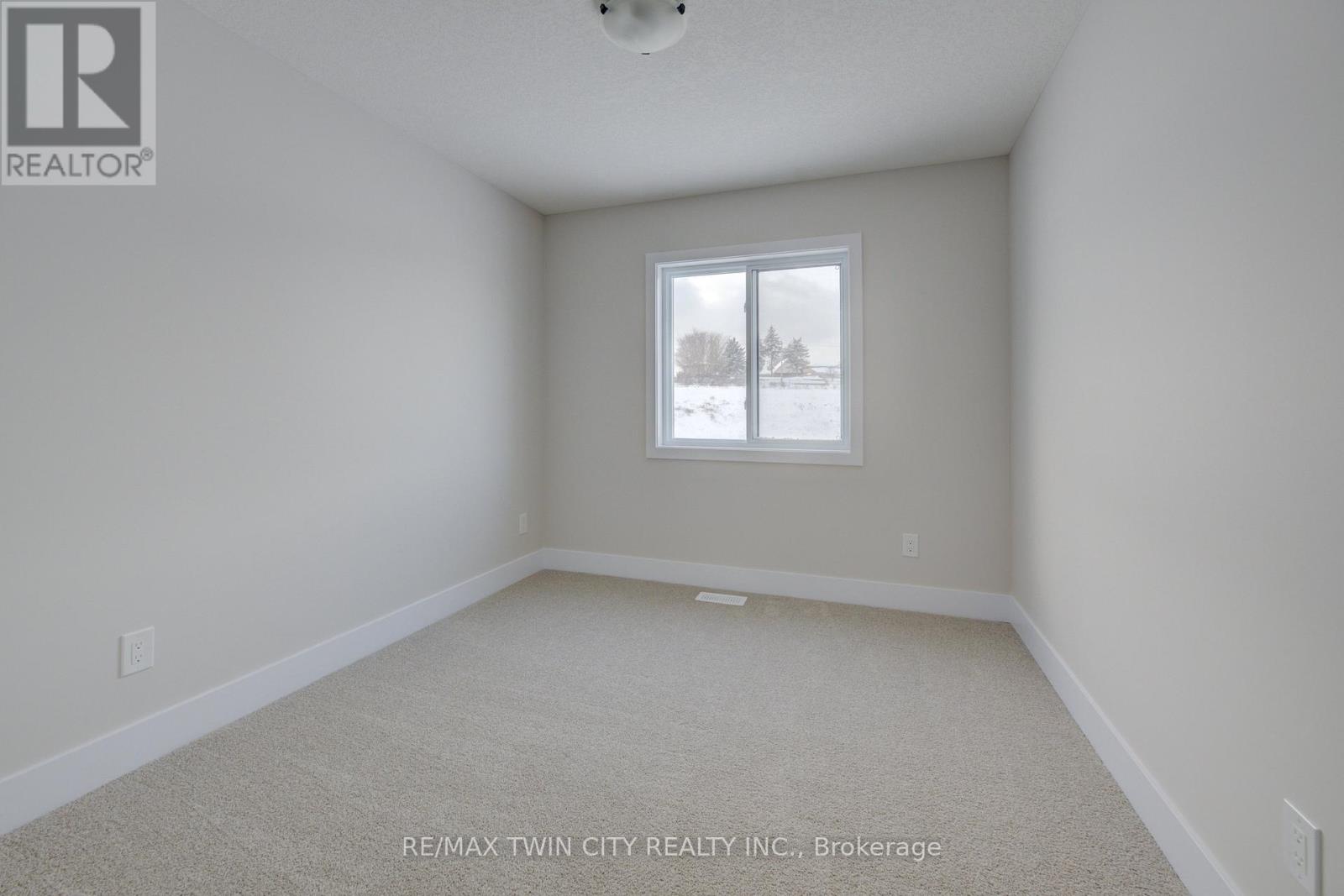 167 Dunnigan Drive, Kitchener, Ontario  N2B 0B1 - Photo 19 - X12016622