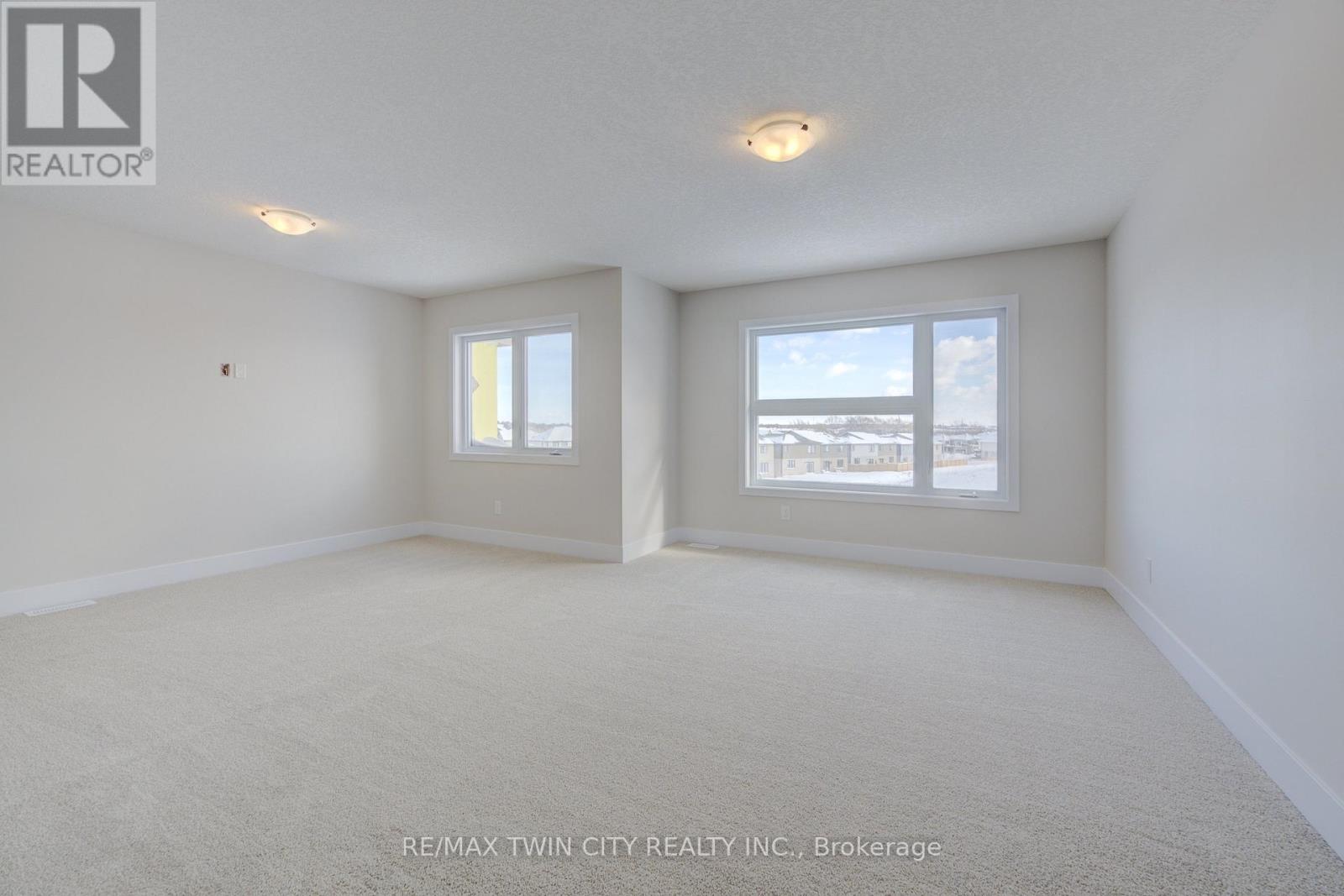 167 Dunnigan Drive, Kitchener, Ontario  N2B 0B1 - Photo 14 - X12016622