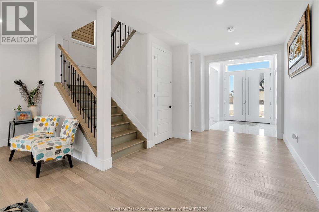 Property at 336 CHRISTINE AVENUE image 4