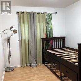 Upper - 47 Horseley Hill Drive, Toronto (Malvern), Ontario  M1B 1W4 - Photo 6 - E12019810
