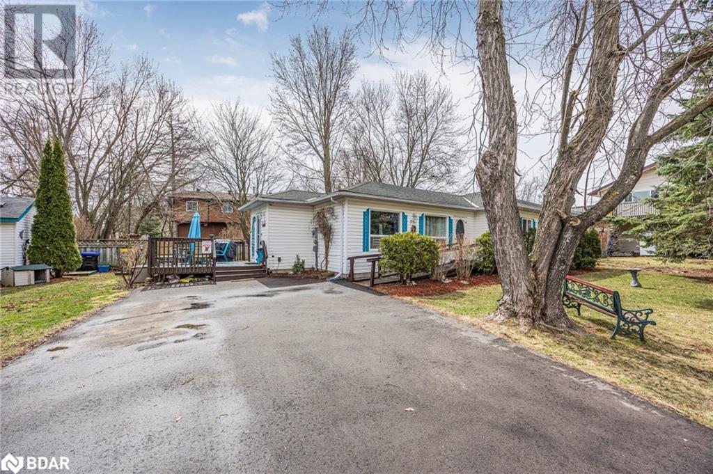771 Roberts Road, Innisfil, Ontario  L9S 2E4 - Photo 2 - 40717339