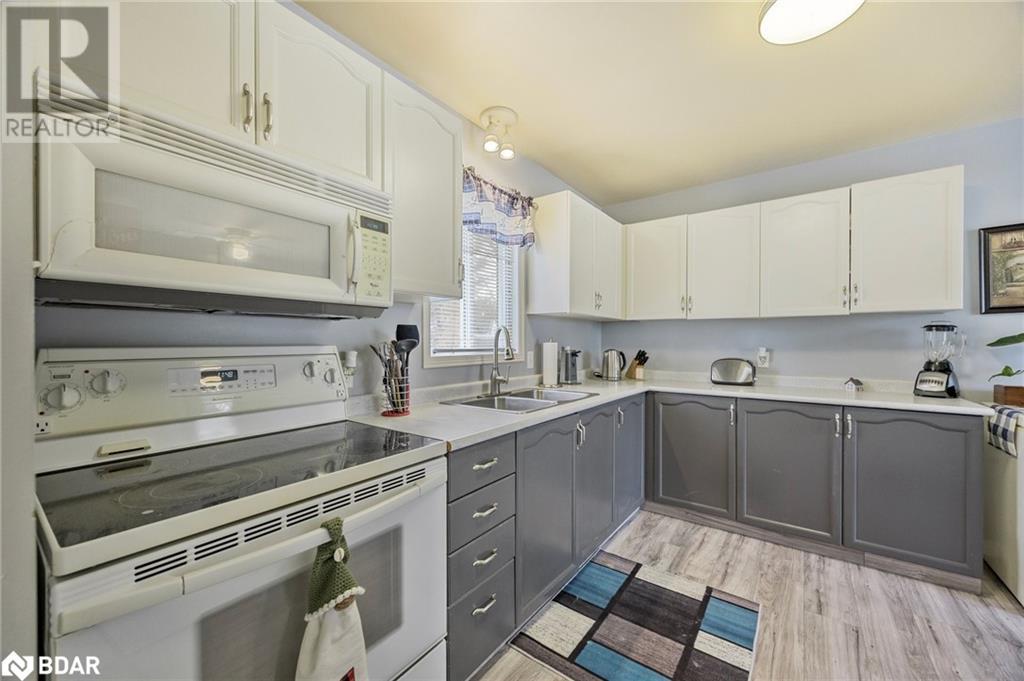 771 Roberts Road, Innisfil, Ontario  L9S 2E4 - Photo 19 - 40717339