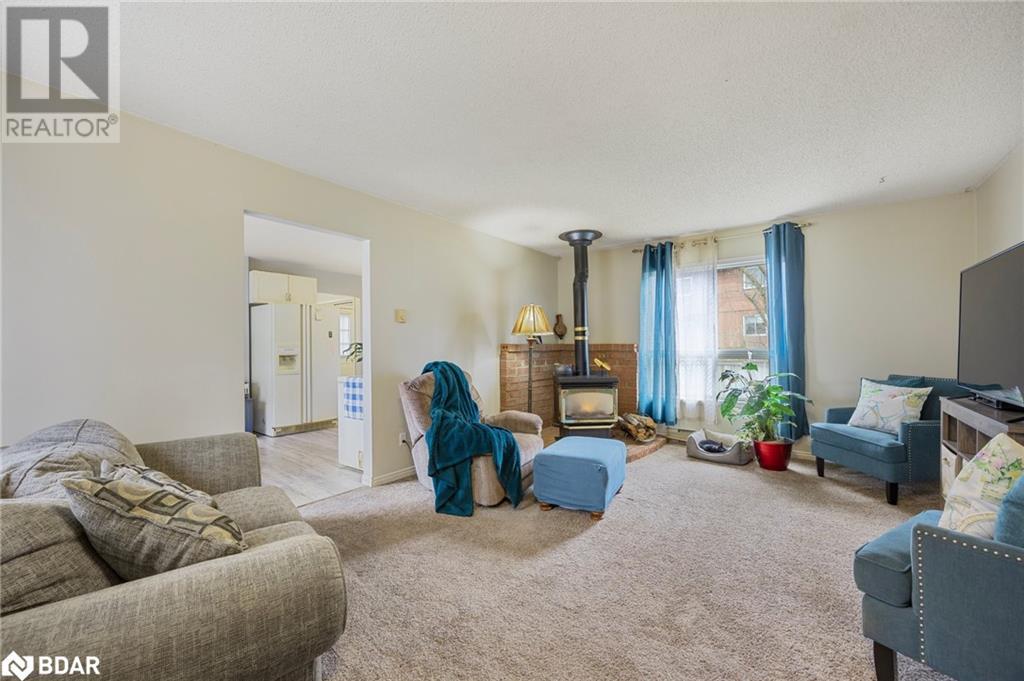 771 Roberts Road, Innisfil, Ontario  L9S 2E4 - Photo 8 - 40717339
