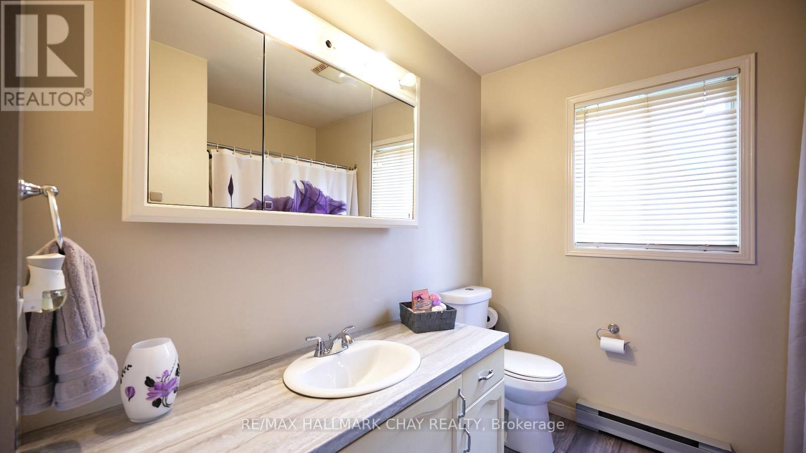 771 Roberts Road, Innisfil, Ontario  L9S 2E4 - Photo 21 - N12091695