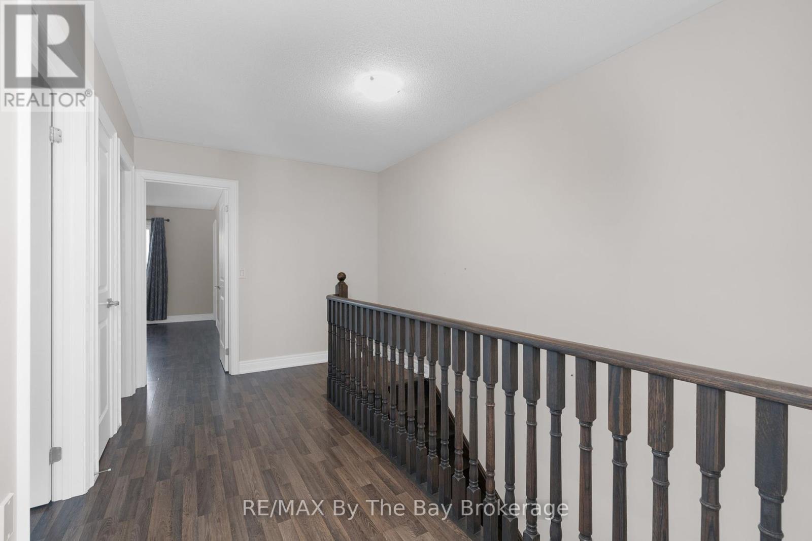 246 Atkinson Street, Clearview, Ontario  L0M 1S0 - Photo 14 - S12093270
