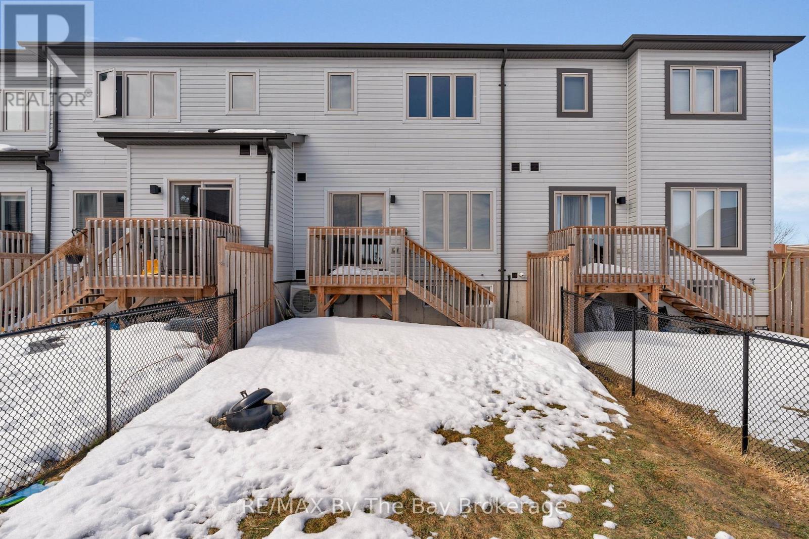 246 Atkinson Street, Clearview, Ontario  L0M 1S0 - Photo 23 - S12093270