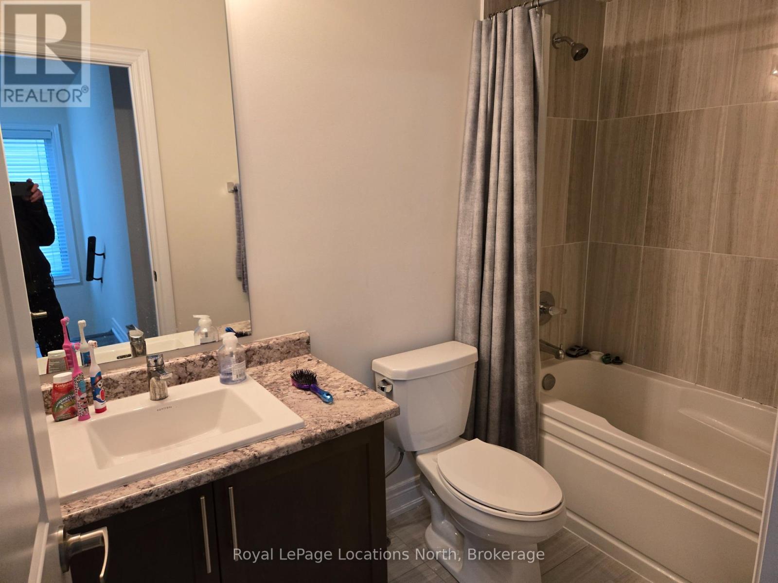 313 Atkinson Street, Clearview, Ontario  L0M 1S0 - Photo 18 - S12093273