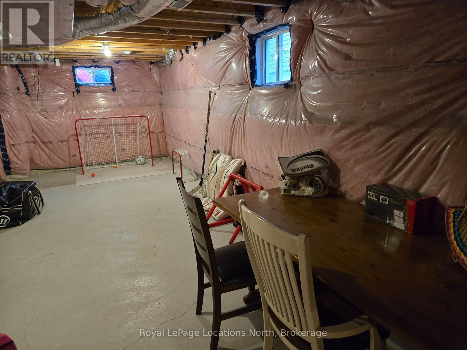 313 Atkinson Street, Clearview, Ontario  L0M 1S0 - Photo 20 - S12093273