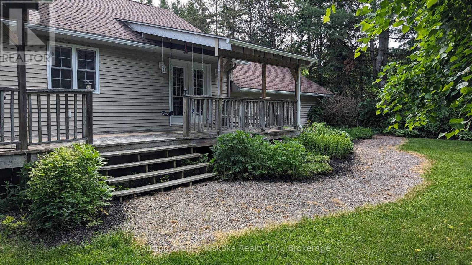 357 Ravenscliffe Road, Huntsville, Ontario  P1H 1L6 - Photo 28 - X12093212