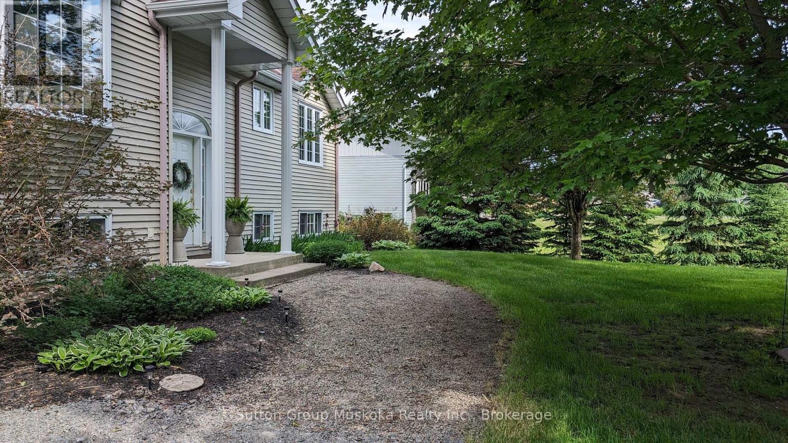 357 Ravenscliffe Road, Huntsville, Ontario  P1H 1L6 - Photo 31 - X12093212