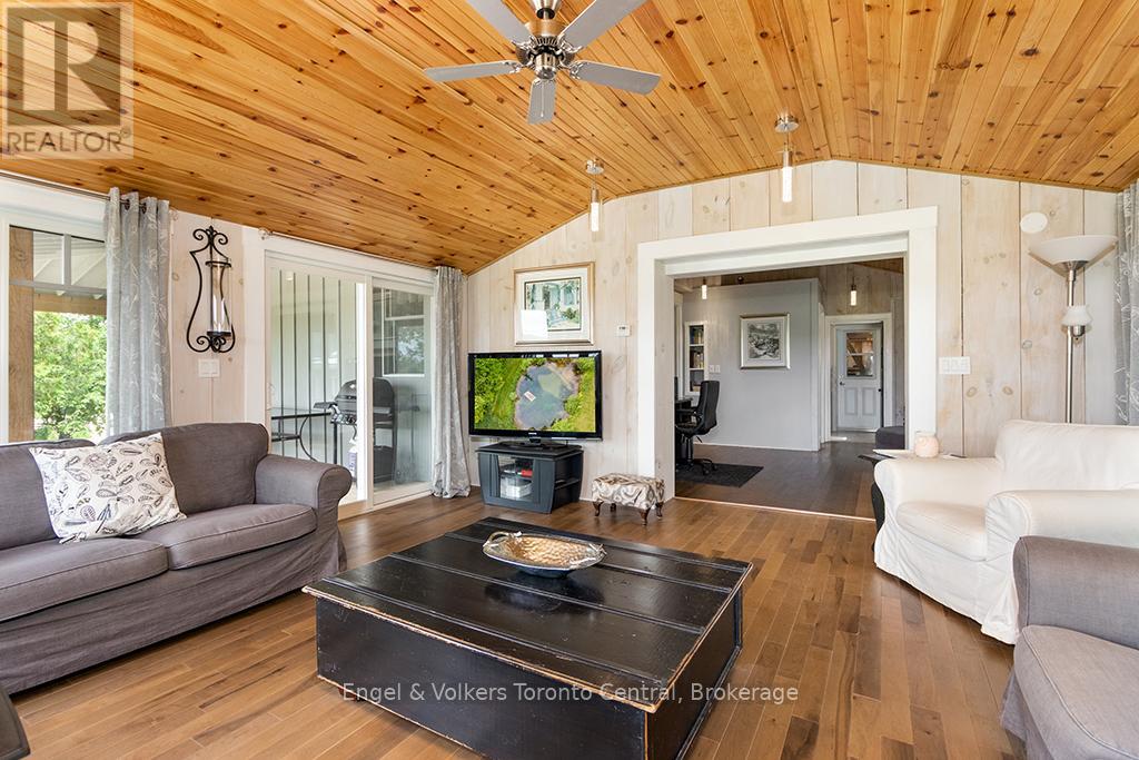 817446 Perdue Road, Chatsworth, Ontario  N0H 1G0 - Photo 21 - X12093225