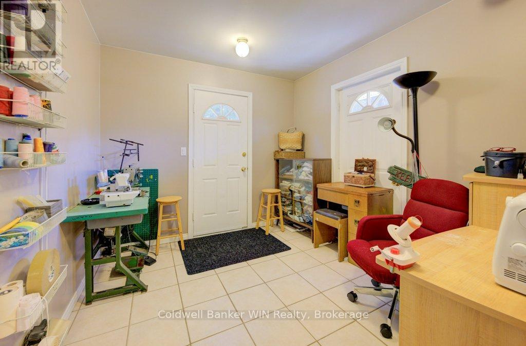 9534 Sideroad 3, Wellington North, Ontario  N0G 1N0 - Photo 18 - X12093265