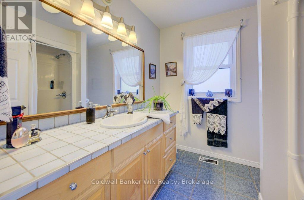9534 Sideroad 3, Wellington North, Ontario  N0G 1N0 - Photo 23 - X12093265
