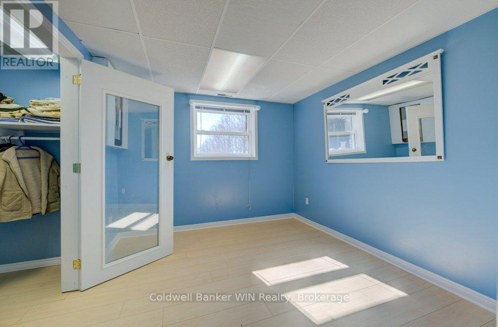 9534 Sideroad 3, Wellington North, Ontario  N0G 1N0 - Photo 32 - X12093265