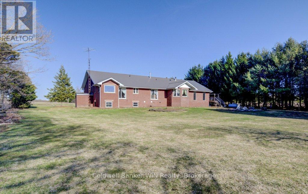 9534 Sideroad 3, Wellington North, Ontario  N0G 1N0 - Photo 42 - X12093265