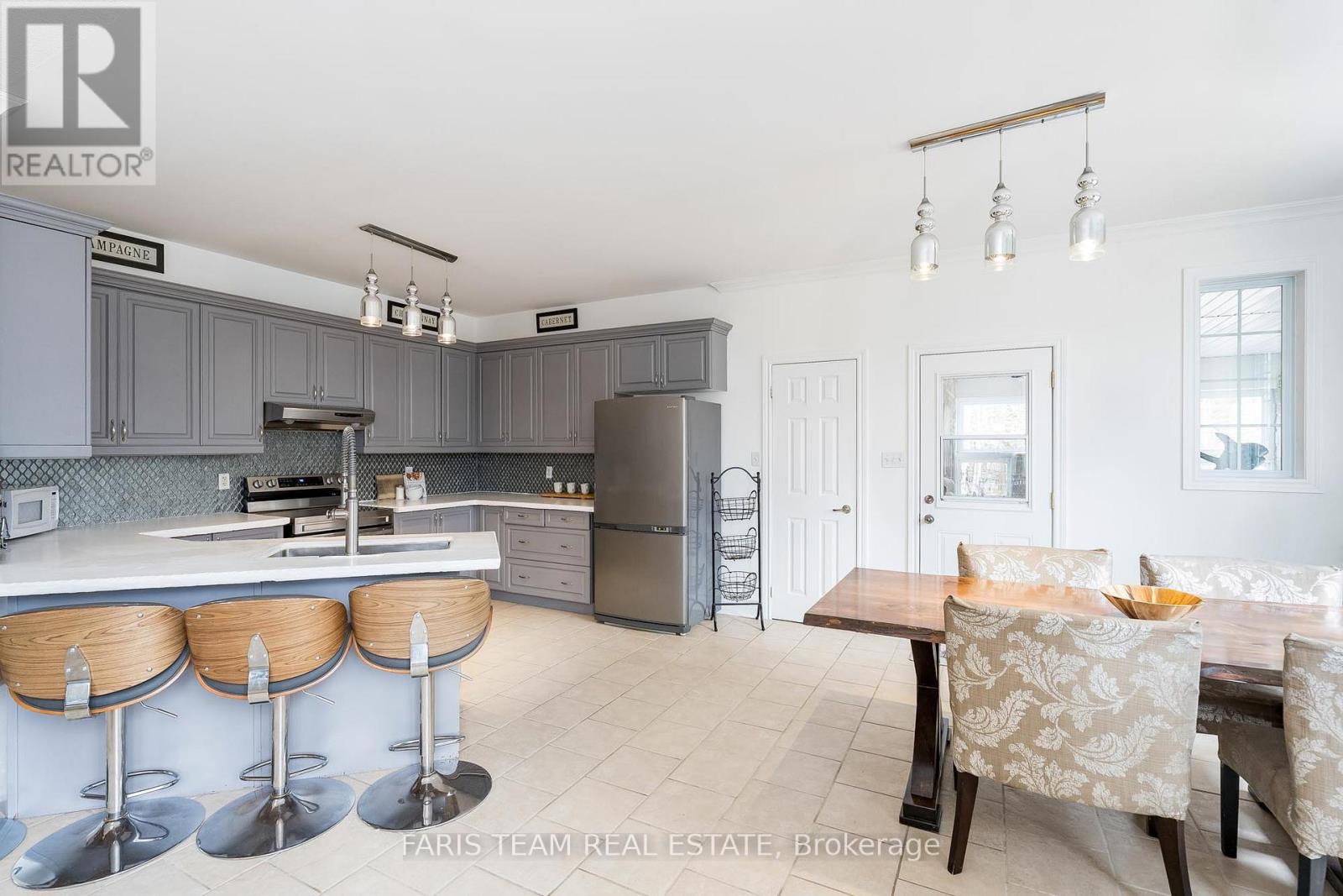 1119 Sajnovic Place, Ramara, Ontario  L3V 0L8 - Photo 5 - S12093267
