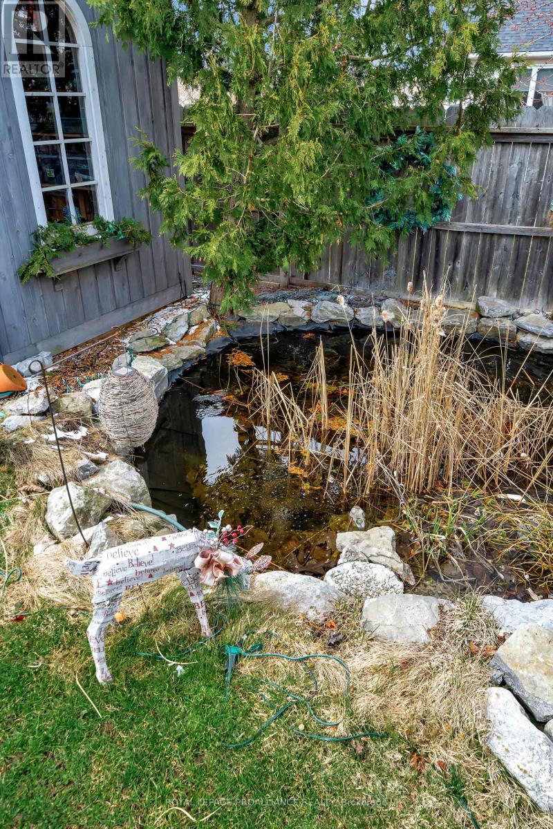 39 Owen Street, Prince Edward County, Ontario  K0K 2T0 - Photo 29 - X12090331
