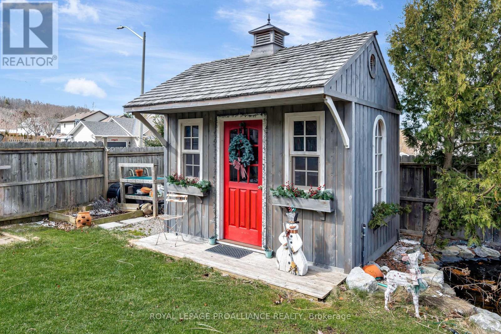 39 Owen Street, Prince Edward County, Ontario  K0K 2T0 - Photo 30 - X12090331