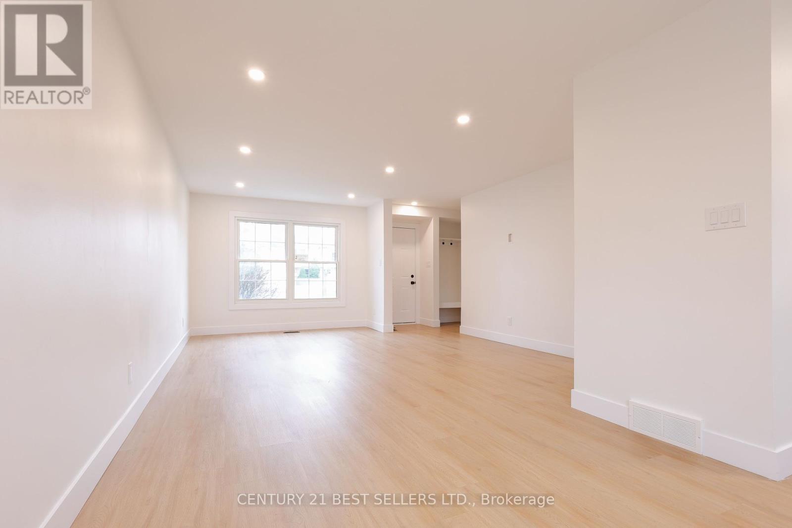 Property at 126 - 1725 ERNEST AVENUE image 3