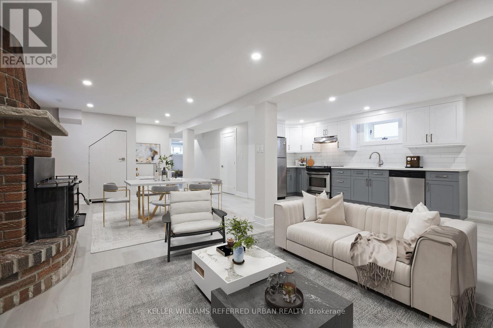 Bsmt - 10 Dundee Drive, Toronto (York University Heights), Ontario  M3J 1H6 - Photo 6 - W12093211