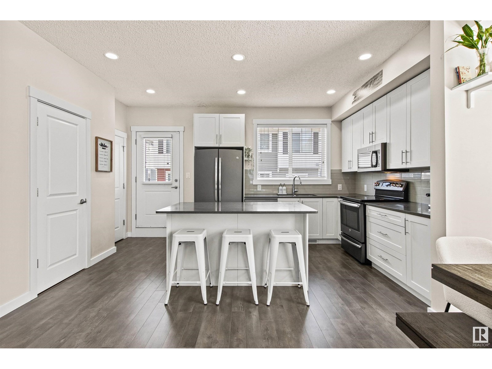 Property at #86 903 CRYSTALLINA NERA WY NW image 4