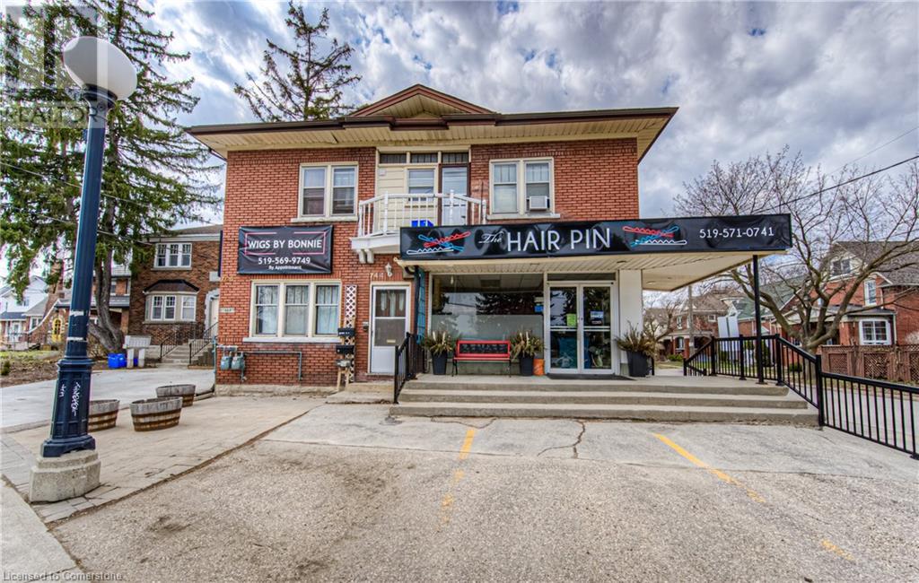 Property at 744 QUEEN Street S image 2