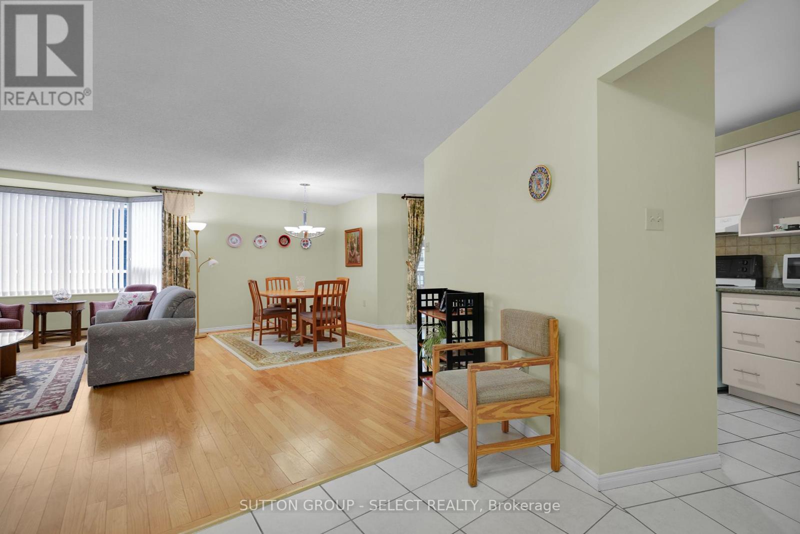 Photo 9 of 33 for 503 - 500 Talbot Street