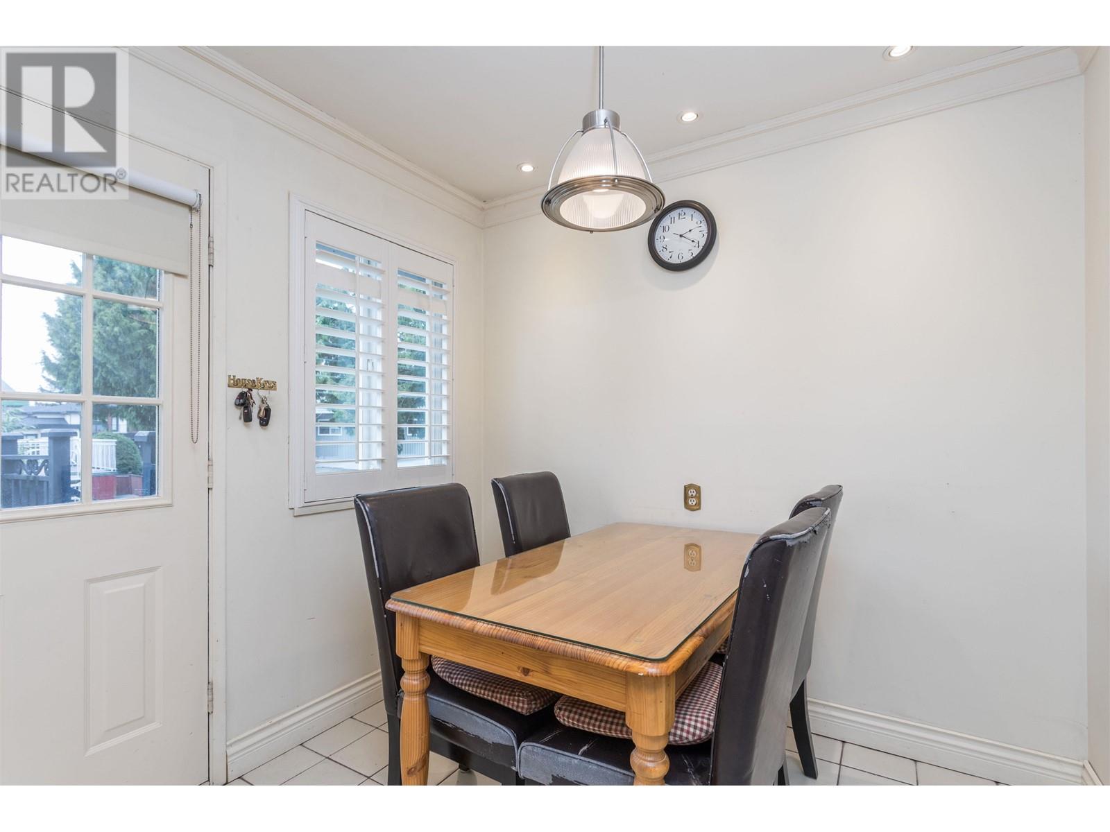 10811 Seahurst Place, Richmond, British Columbia  V7A 3Z7 - Photo 12 - R2992072