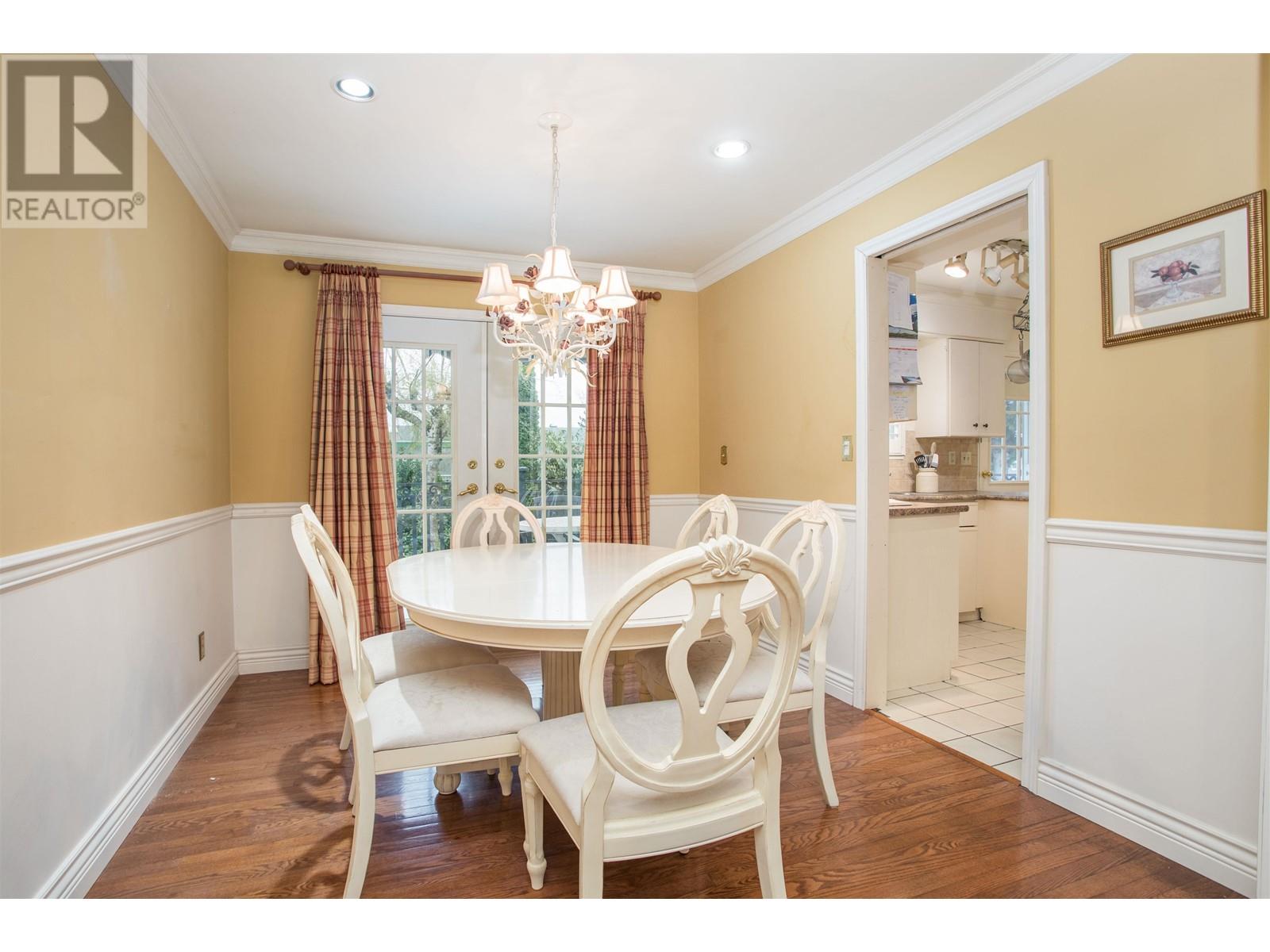 10811 Seahurst Place, Richmond, British Columbia  V7A 3Z7 - Photo 8 - R2992072