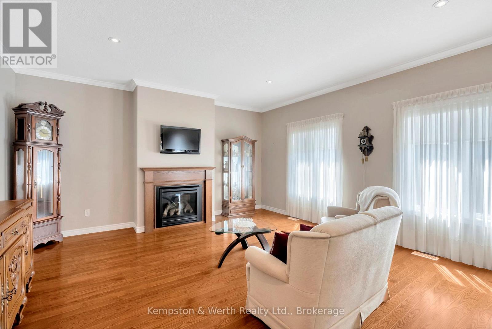 3 - 855 Wallace Avenue S, North Perth, Ontario  N4W 1M3 - Photo 13 - X12093347