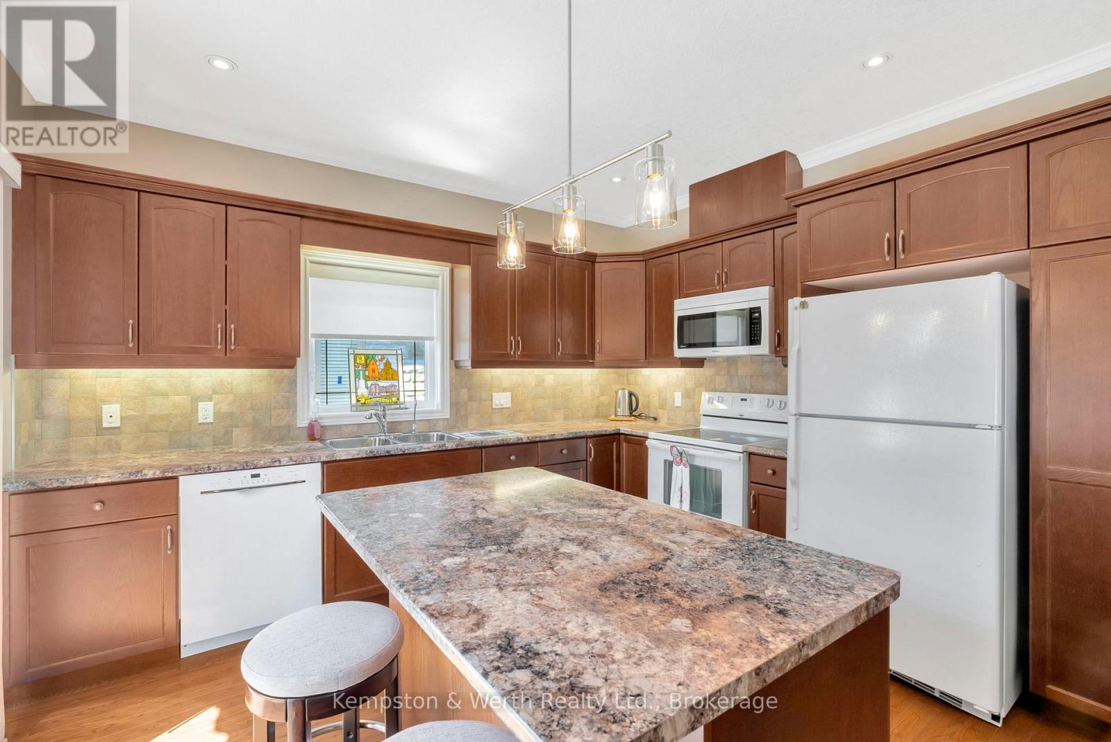 3 - 855 Wallace Avenue S, North Perth, Ontario  N4W 1M3 - Photo 22 - X12093347