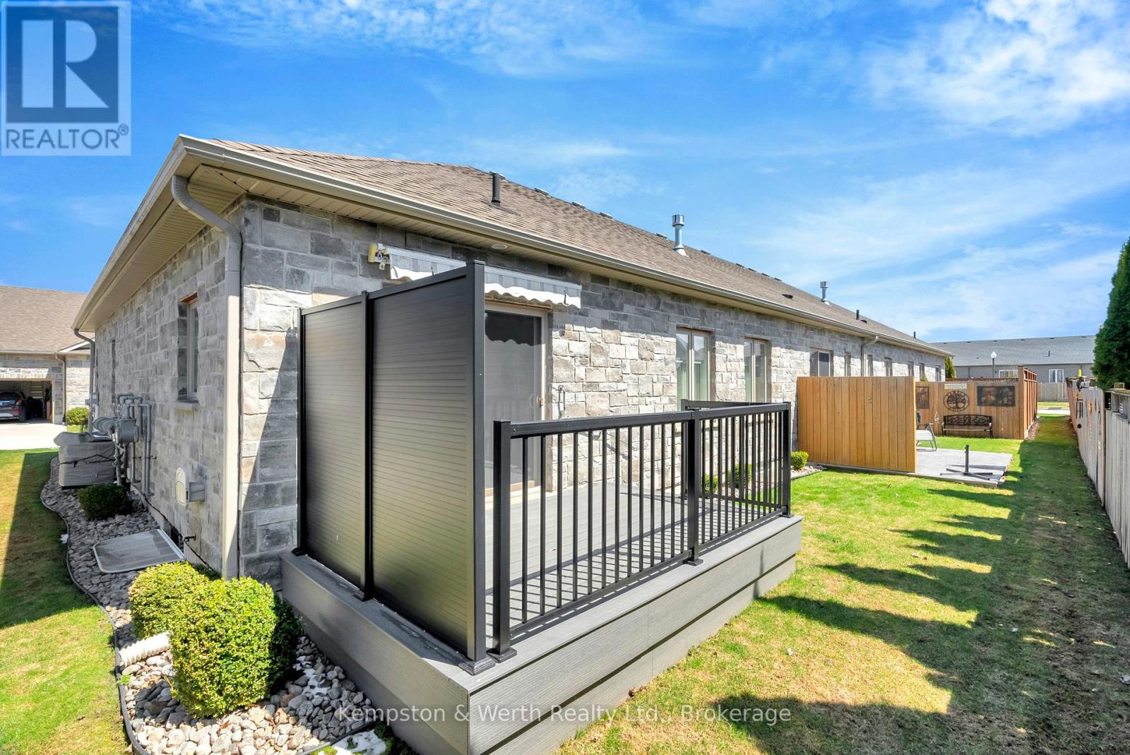 3 - 855 Wallace Avenue S, North Perth, Ontario  N4W 1M3 - Photo 34 - X12093347