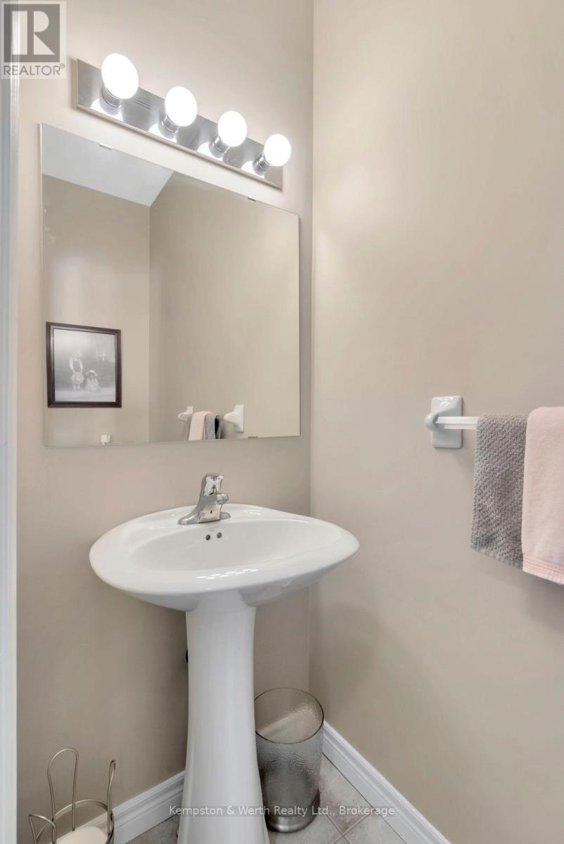 3 - 855 Wallace Avenue S, North Perth, Ontario  N4W 1M3 - Photo 8 - X12093347