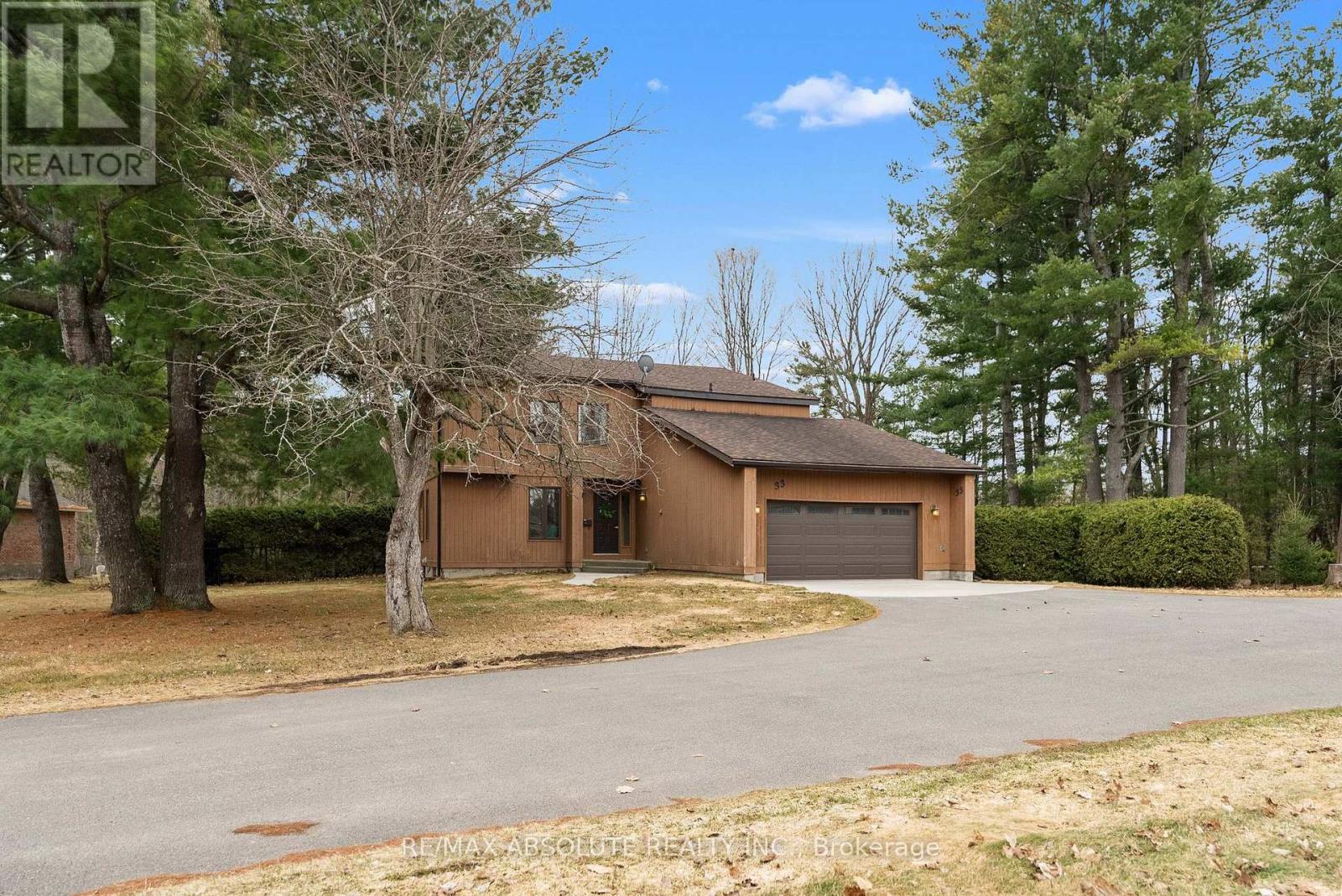 33 Old Orchard Lane, Mcnab/braeside, Ontario  K7S 3T3 - Photo 45 - X12093312