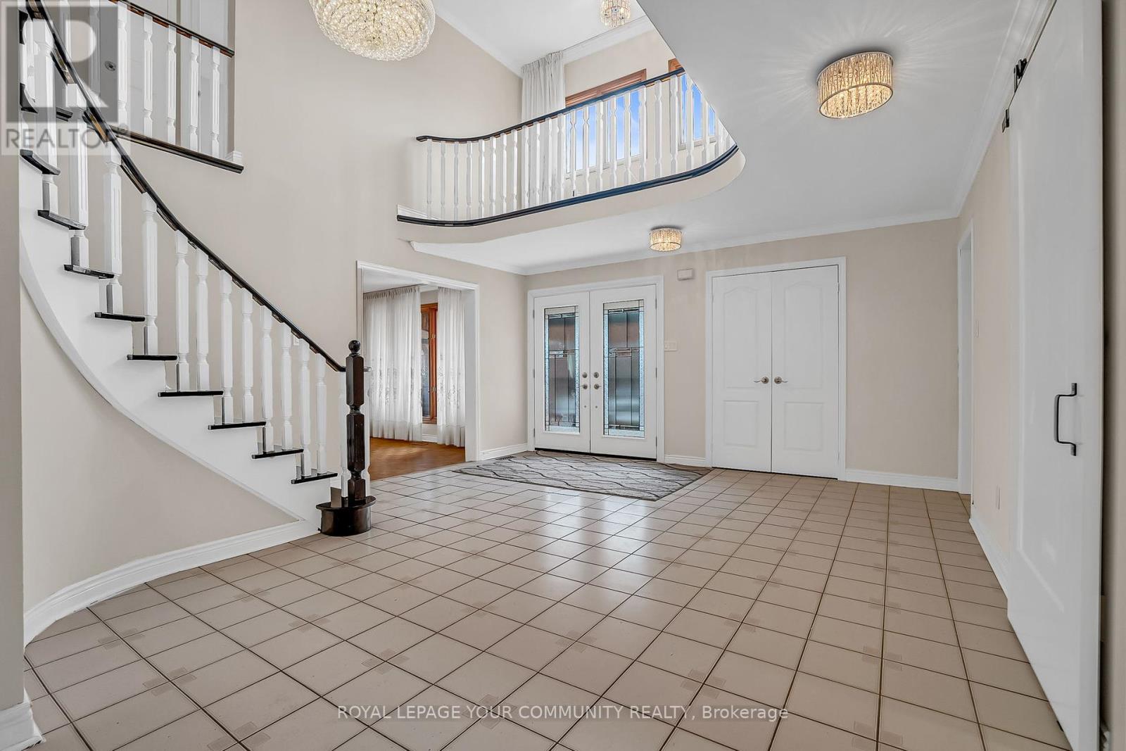 Property at 34 CLAUDIA AVENUE N image 5