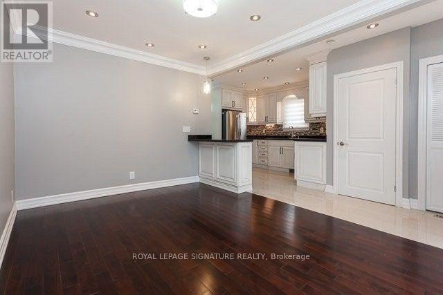 2259 Lawrence Avenue W, Toronto, Ontario  M9P 2A4 - Photo 5 - W12093308