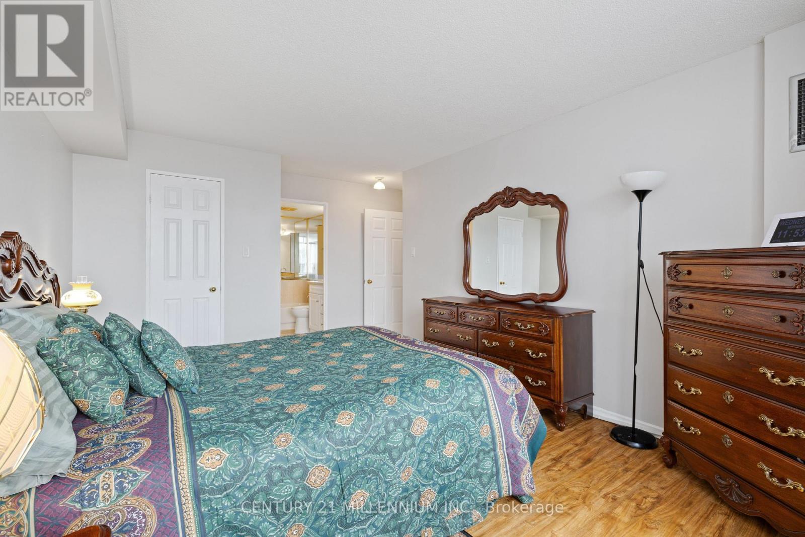 209 - 10 Malta Avenue, Brampton, Ontario  L6Y 4G6 - Photo 17 - W12093310