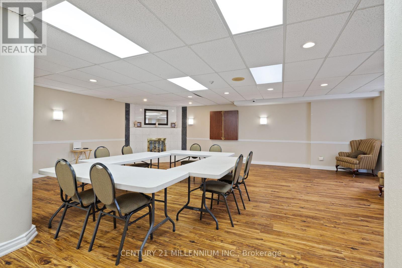 209 - 10 Malta Avenue, Brampton, Ontario  L6Y 4G6 - Photo 28 - W12093310