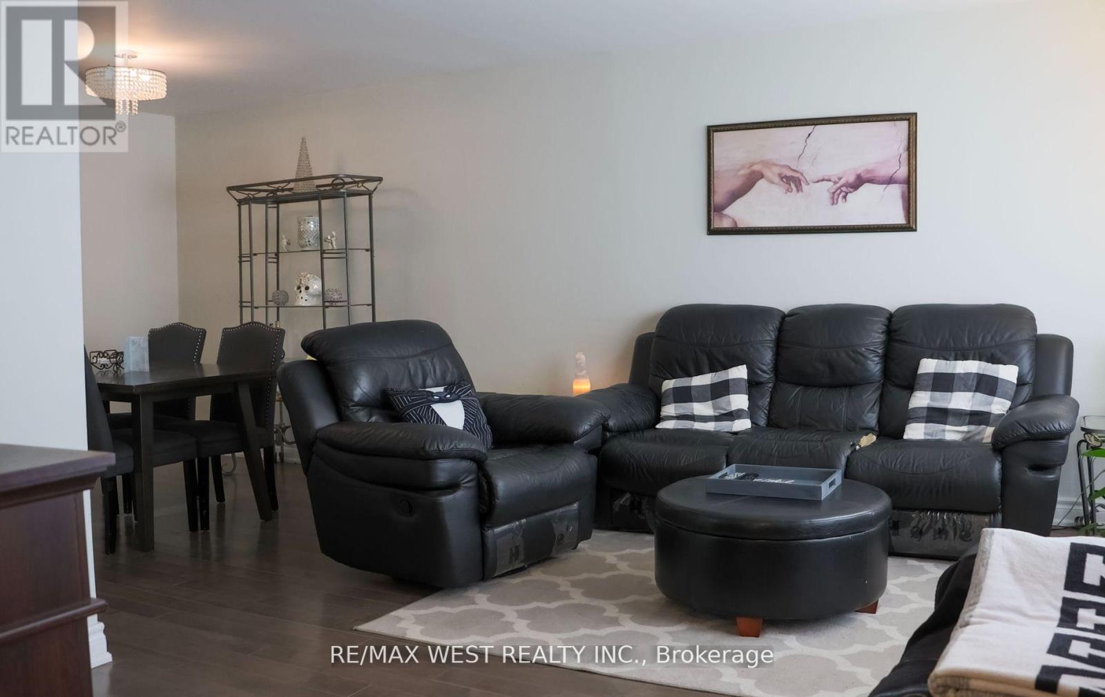 Property at 94 PRIMULA CRESCENT image 5