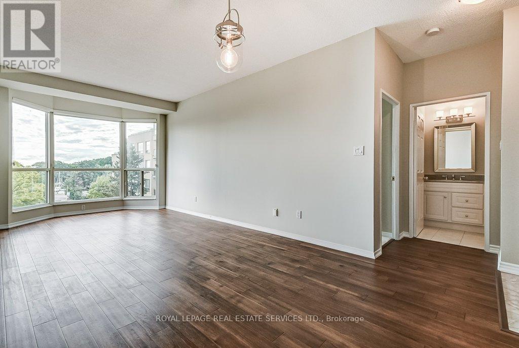 415 - 2511 Lakeshore Road W, Oakville, Ontario  L6L 6L9 - Photo 14 - W12093342