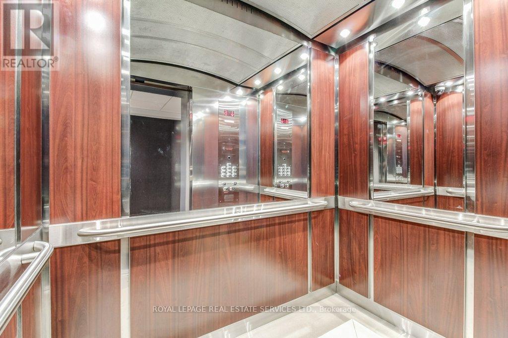 415 - 2511 Lakeshore Road W, Oakville, Ontario  L6L 6L9 - Photo 40 - W12093342